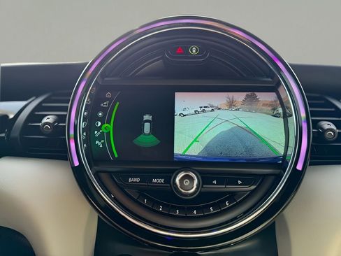 Used 2020 MINI Cooper S image 16