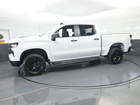 Used 2024 Chevrolet Silverado 1500 Custom Trail Boss image 2