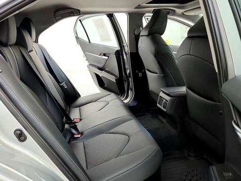 Used 2024 Toyota Camry XSE w/ Navigation Package FWD image 18