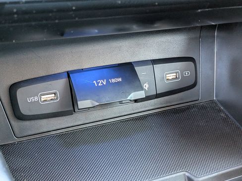 Used 2023 Hyundai Tucson Limited image 34