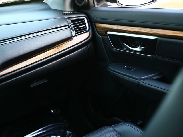 Used 2021 Honda CR-V Touring image 30