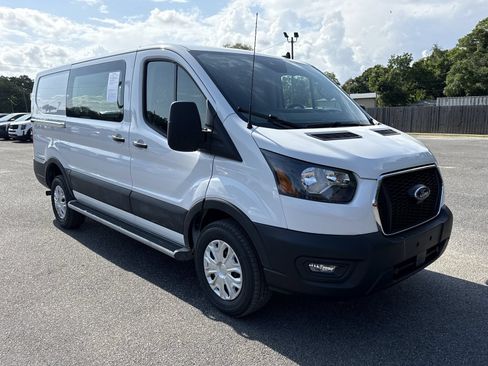 Used 2024 Ford Transit 250 Low Roof w/ Exterior Upgrade Package RWD image 7