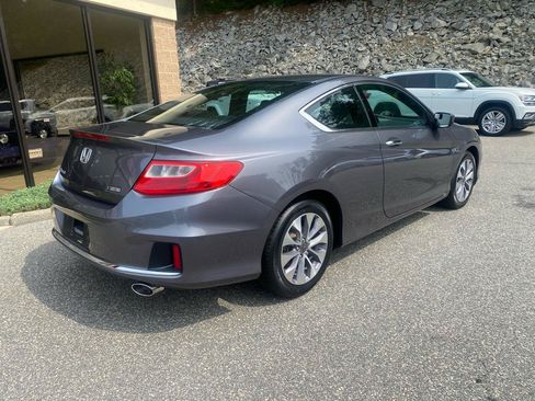 Used 2013 Honda Accord LX-S image 2