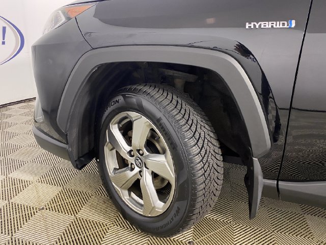 Certified 2020 Toyota RAV4 Limited w/ Limited Grade Weather Package AWD/4WD image 23