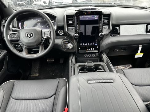 New 2026 RAM 4500 4x4 Crew Cab DRW image 6