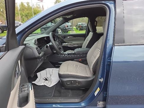 New 2026 Chevrolet Traverse LT w/ Midnight/Sport Edition AWD/4WD image 22