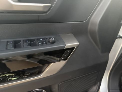 Used 2022 Toyota Tundra Limited image 19