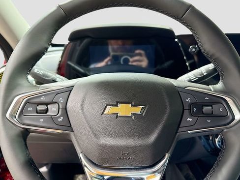 New 2026 Chevrolet Trax LT w/ Driver Confidence Package FWD image 14