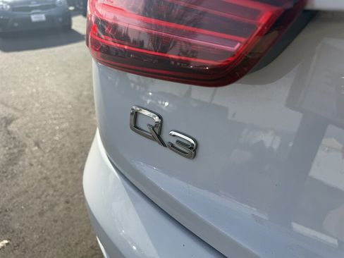 Used 2018 Audi Q3 2.0T Premium Plus AWD/4WD image 32