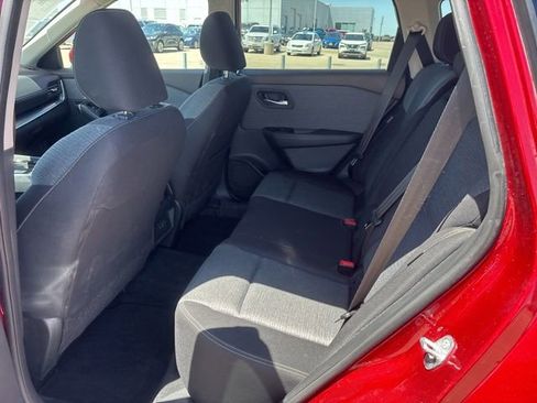 Used 2023 Nissan Rogue SV FWD image 10