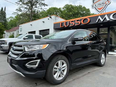 Used 2017 Ford Edge SEL w/ Equipment Group 201A AWD/4WD image 2