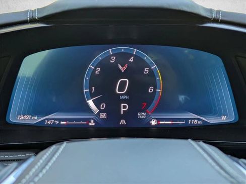 Used 2025 Chevrolet Corvette Stingray Premium Conv w/ 3LT RWD image 4
