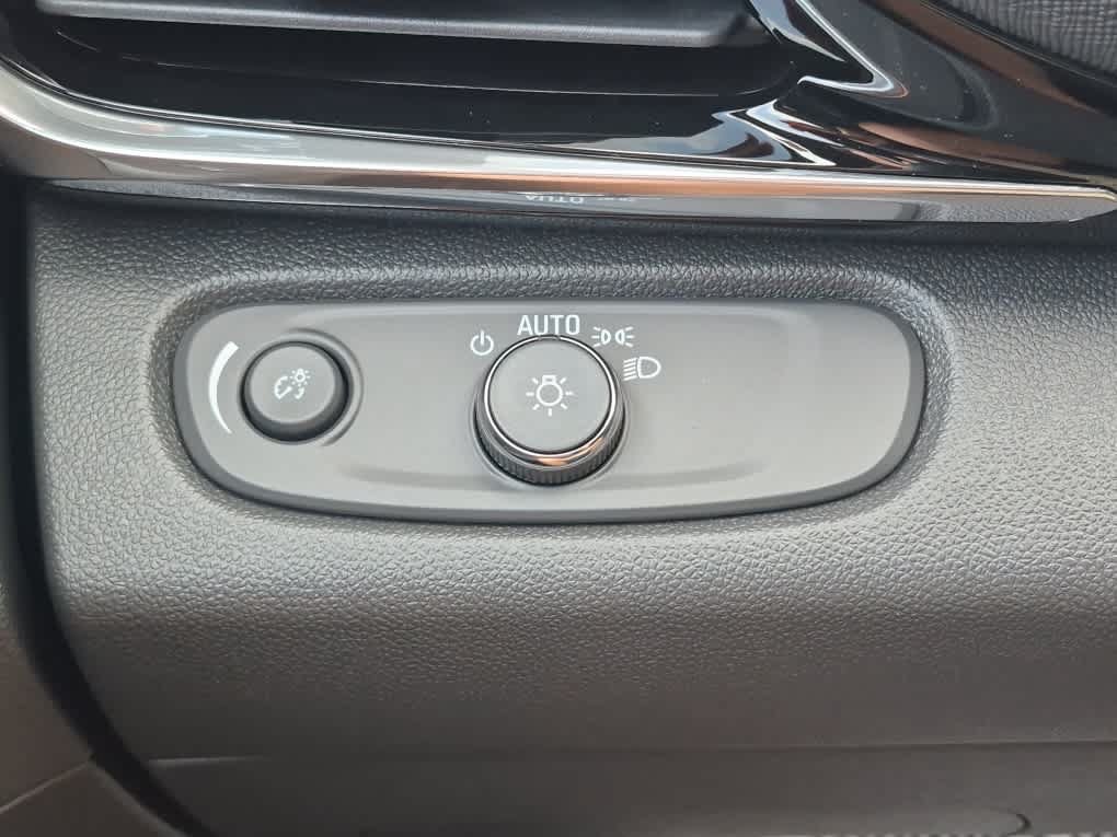New 2026 Buick Envista Sport Touring w/ Convenience I Package FWD image 16