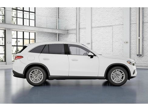 New 2026 Mercedes-Benz GLC 300 4MATIC image 16