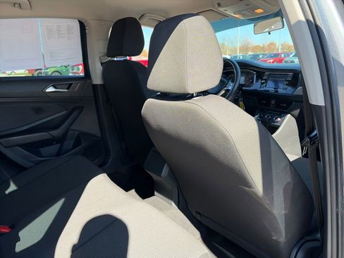 Used 2019 Volkswagen Jetta S w/ Driver Assistance Package image 33