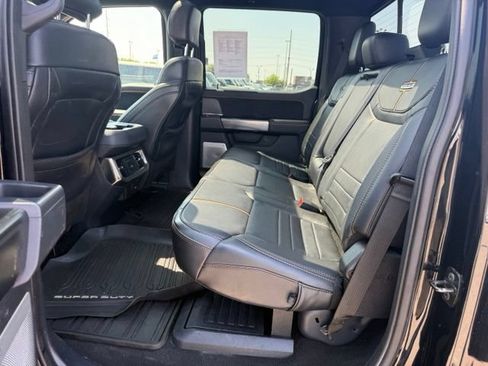 Used 2024 Ford F250 Platinum w/ FX4 Off-Road Package AWD/4WD image 14