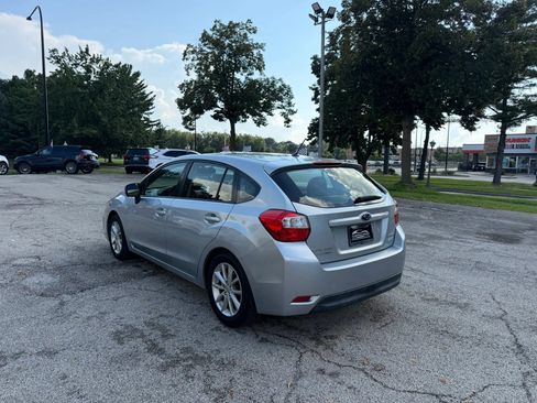 Used 2013 Subaru Impreza 2.0i Premium w/ All-Weather Pkg AWD/4WD image 5