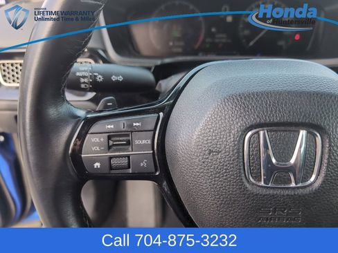 Used 2023 Honda Civic Sport image 22