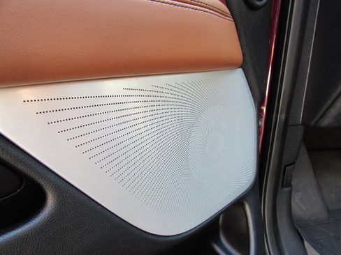 Used 2018 Lincoln Navigator L Reserve w/ Technology Package image 7