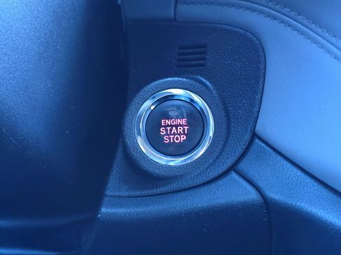 Used 2020 Subaru Outback Premium image 37