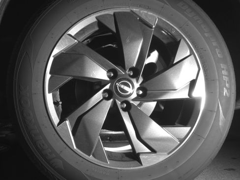 Used 2025 Nissan Rogue SV AWD/4WD image 14