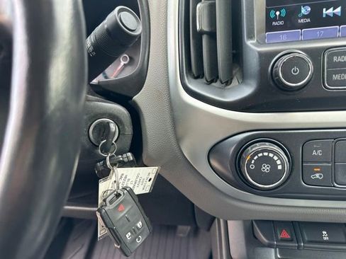 Used 2017 Chevrolet Colorado LT w/ LT Convenience Package AWD/4WD image 20
