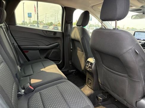 Used 2025 Ford Escape Active AWD/4WD image 14