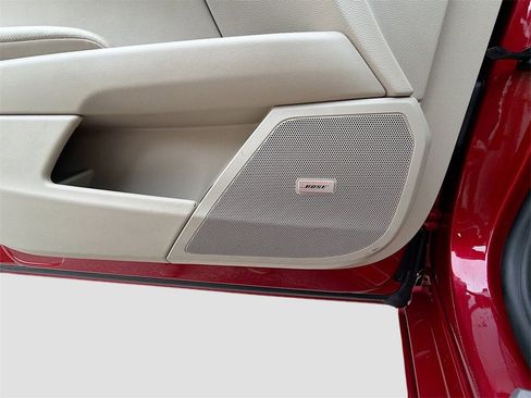 Used 2014 Cadillac XTS Luxury image 19