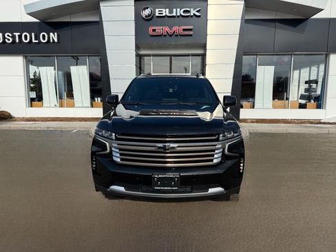 Used 2023 Chevrolet Tahoe High Country image 4