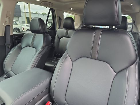 Used 2025 Honda Pilot Touring image 22