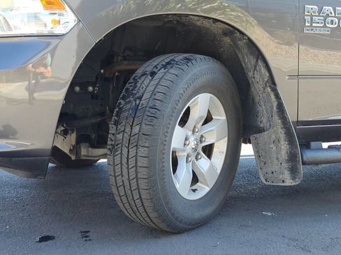 Used 2019 RAM 1500 Express AWD/4WD image 33