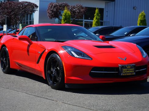 Used 2015 Chevrolet Corvette Stingray Coupe w/ 2LT Preferred Equipment Group RWD image 8