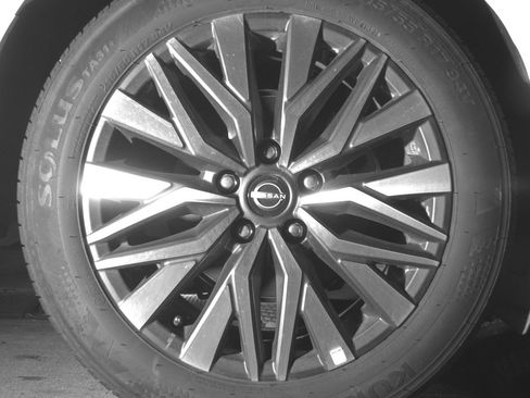 Used 2025 Nissan Altima 2.5 SV image 15