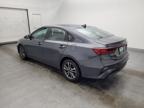 Used 2023 Kia Forte LXS image 3