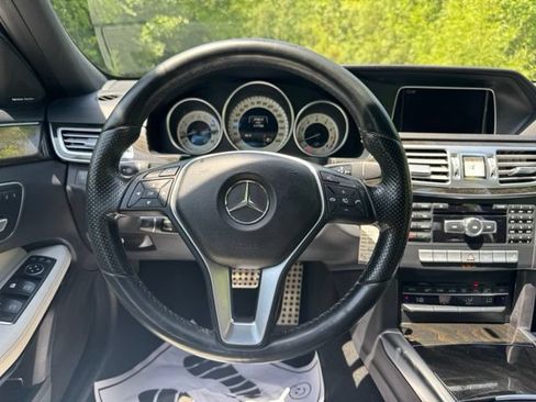 Used 2015 Mercedes-Benz E 350 4MATIC Sedan image 22