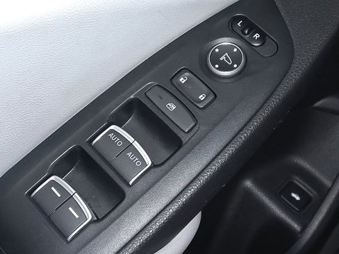 Used 2018 Honda Accord EX-L image 27