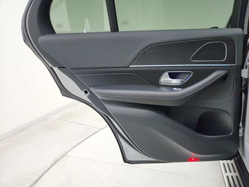 Certified 2025 Mercedes-Benz GLE 350 4MATIC image 23