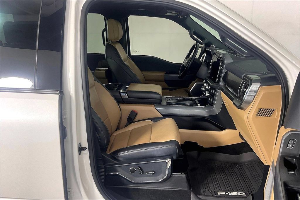 Used 2022 Ford F150 Lariat w/ Equipment Group 502A High AWD/4WD image 9