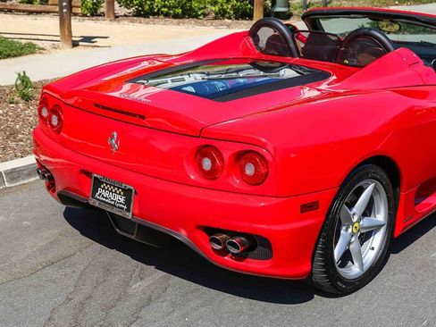 Used 2001 Ferrari 360 Spider image 16