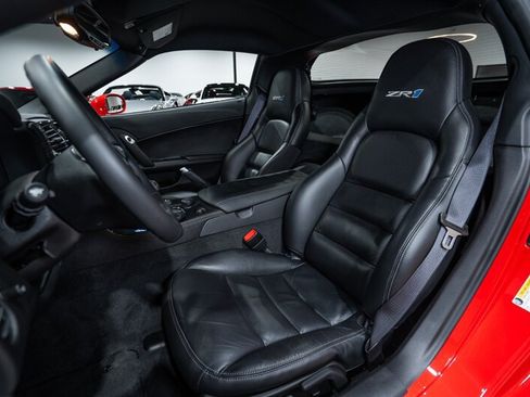 Used 2010 Chevrolet Corvette ZR1 w/ Preferred Equipment Group RWD image 20