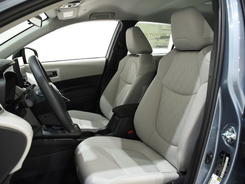 New 2026 Toyota Corolla Cross L image 21