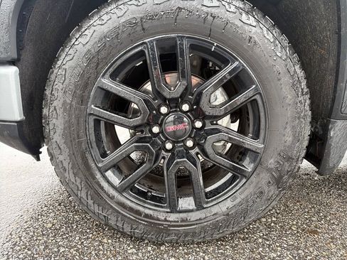 Used 2025 GMC Sierra 1500 Elevation AWD/4WD image 25