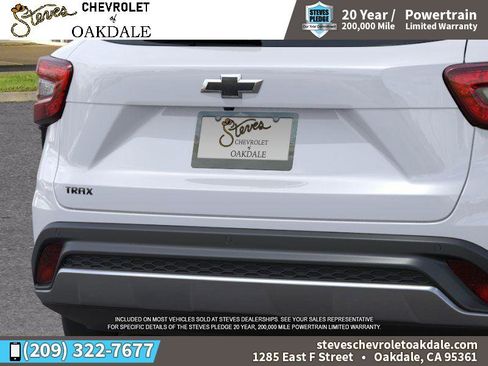 New 2025 Chevrolet Trax LT w/ Driver Confidence Package image 14
