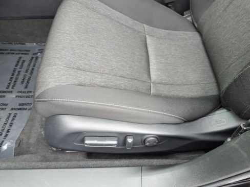 Used 2025 Honda Accord SE image 14