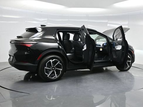 Used 2026 Chevrolet Equinox EV LT FWD image 52