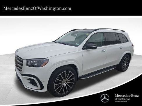 New 2026 Mercedes-Benz GLS 450 4MATIC image 1