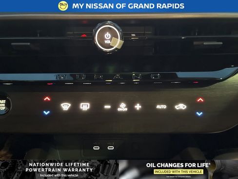 New 2026 Nissan Murano SV image 19