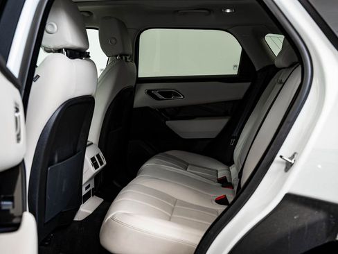 Used 2023 Land Rover Range Rover Velar R-Dynamic S image 43