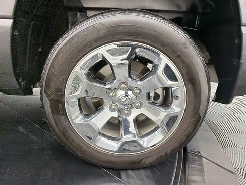 Used 2022 RAM 1500 Big Horn AWD/4WD image 16