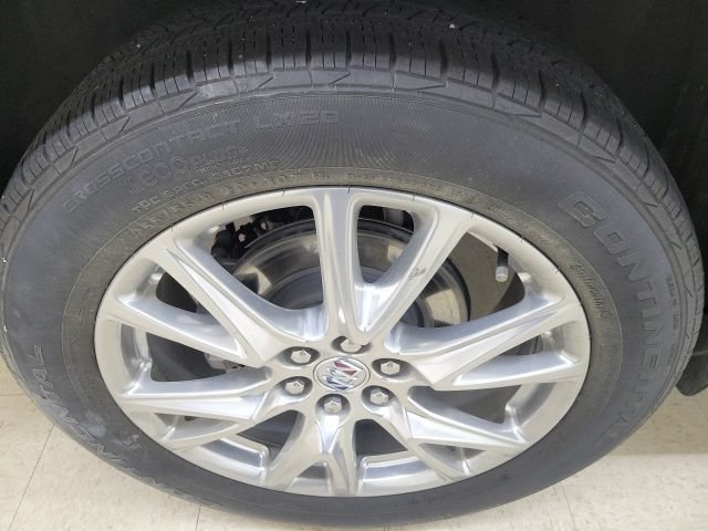 Used 2023 Buick Enclave Premium w/ Experience Buick Package FWD image 5